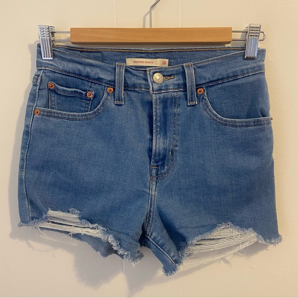 Levi’s high rise shorts